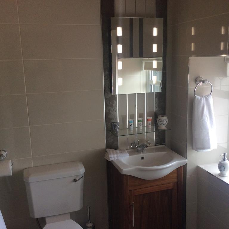 Bed and Breakfast St Columbs House Buncrana Esterno foto