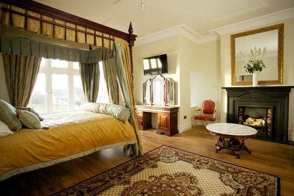 Bed and Breakfast St Columbs House Buncrana Esterno foto